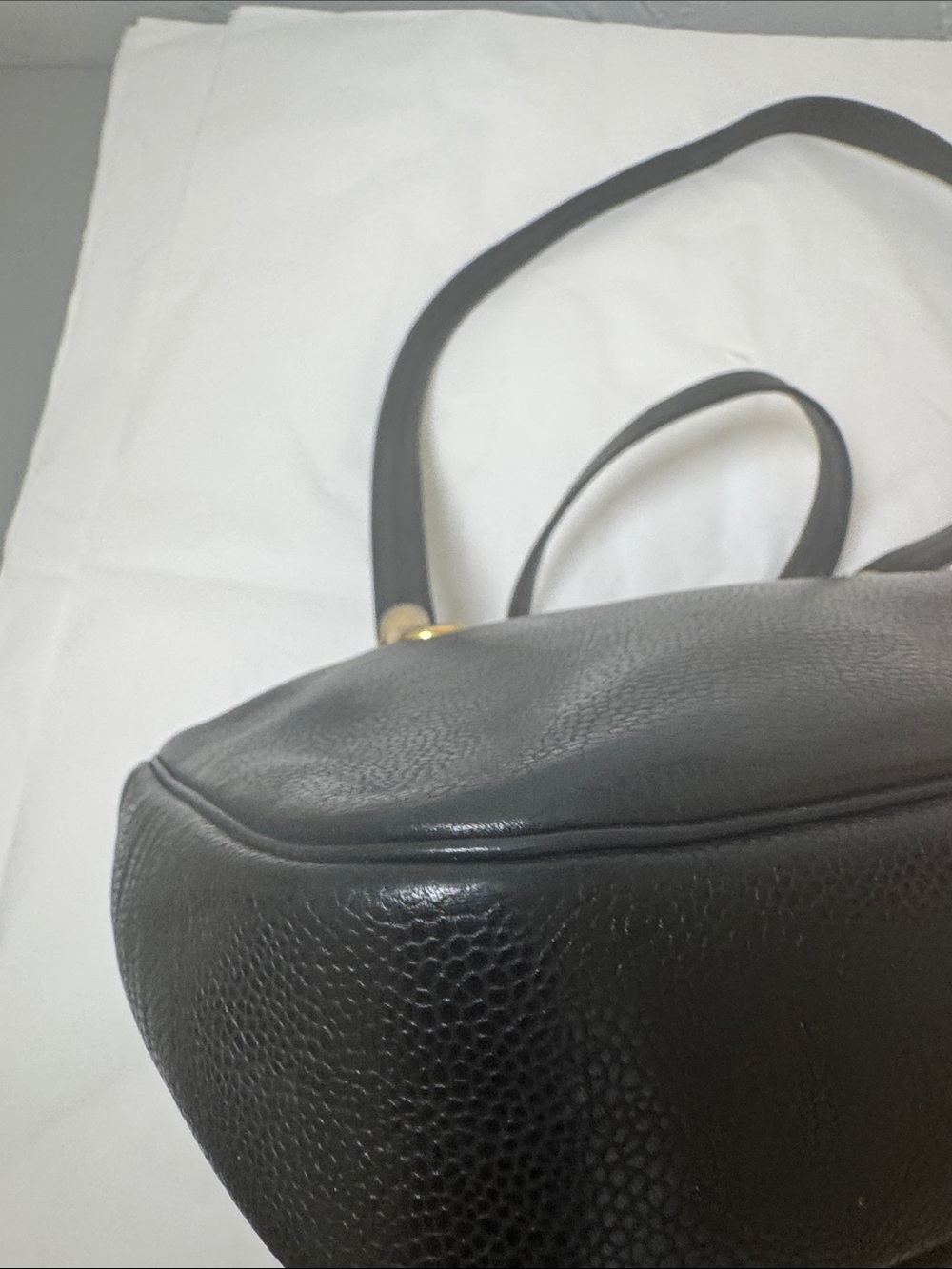Christian Dior Black Leather Shoulder Bag with CD Gold Chain Accents - Picture 4 of 16